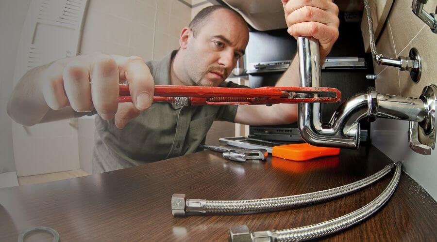 Professional clogged toilet repair in Hawthorne, NV